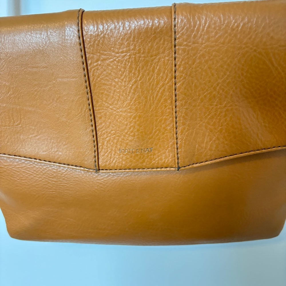 Matt and Nat Eeha Vegan Crossbody Bag Caramel/Tan - Picture 3 of 13